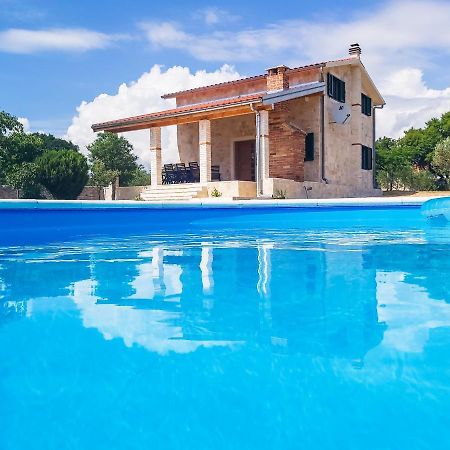 Villa Stone Pearl With Heated Swimming Pool Sveti Filip i Jakov Eksteriør bilde