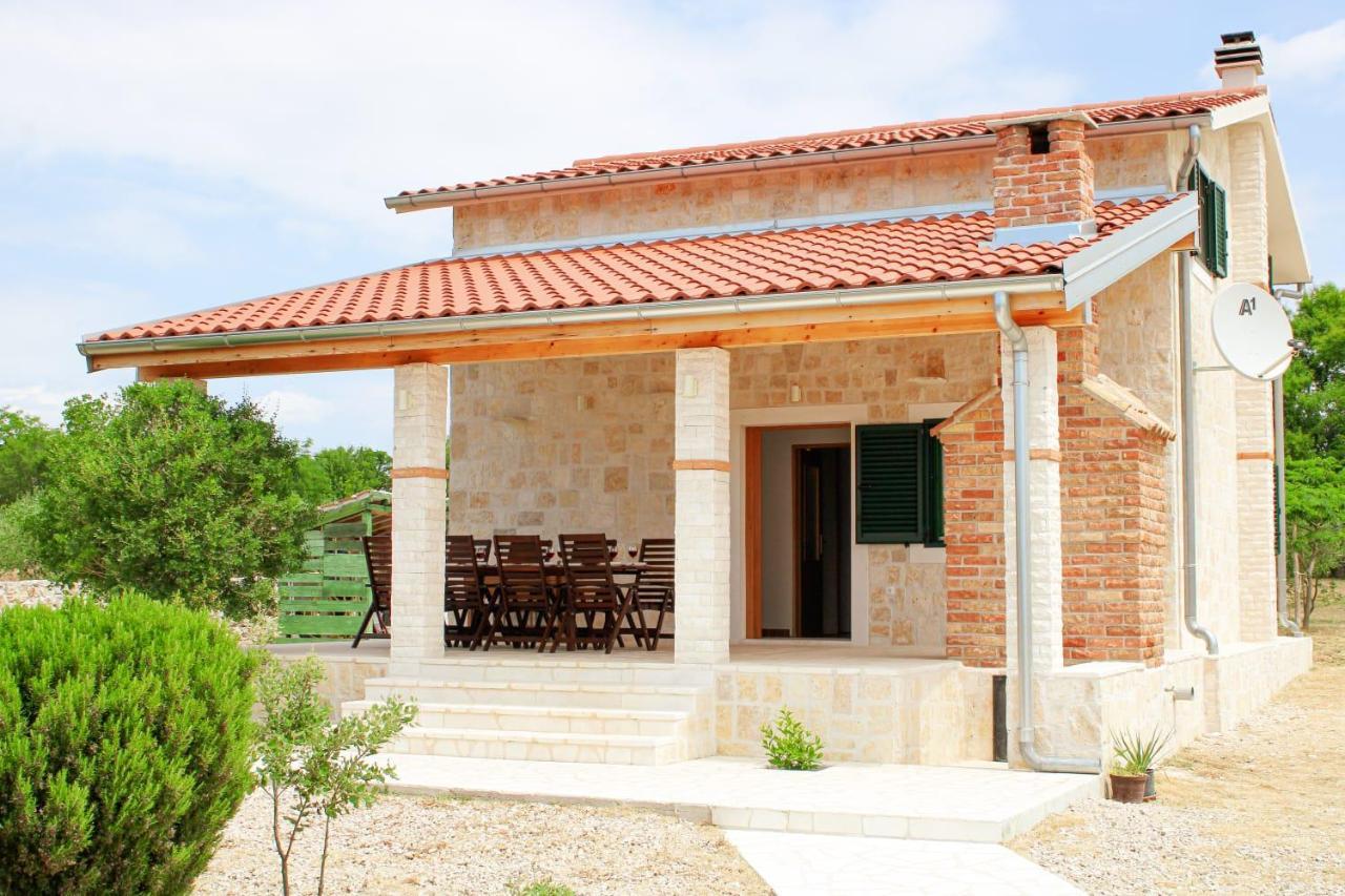 Villa Stone Pearl With Heated Swimming Pool Sveti Filip i Jakov Eksteriør bilde
