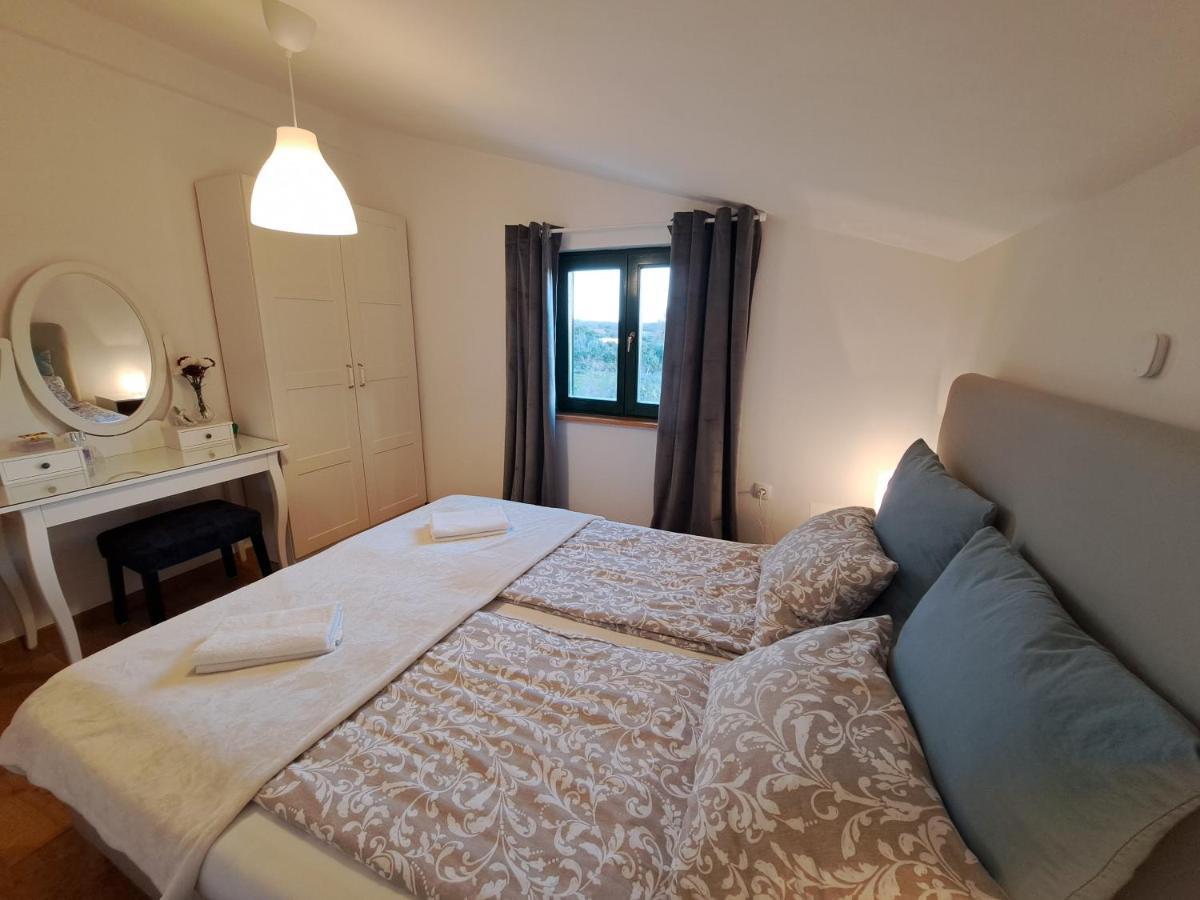 Villa Stone Pearl With Heated Swimming Pool Sveti Filip i Jakov Eksteriør bilde